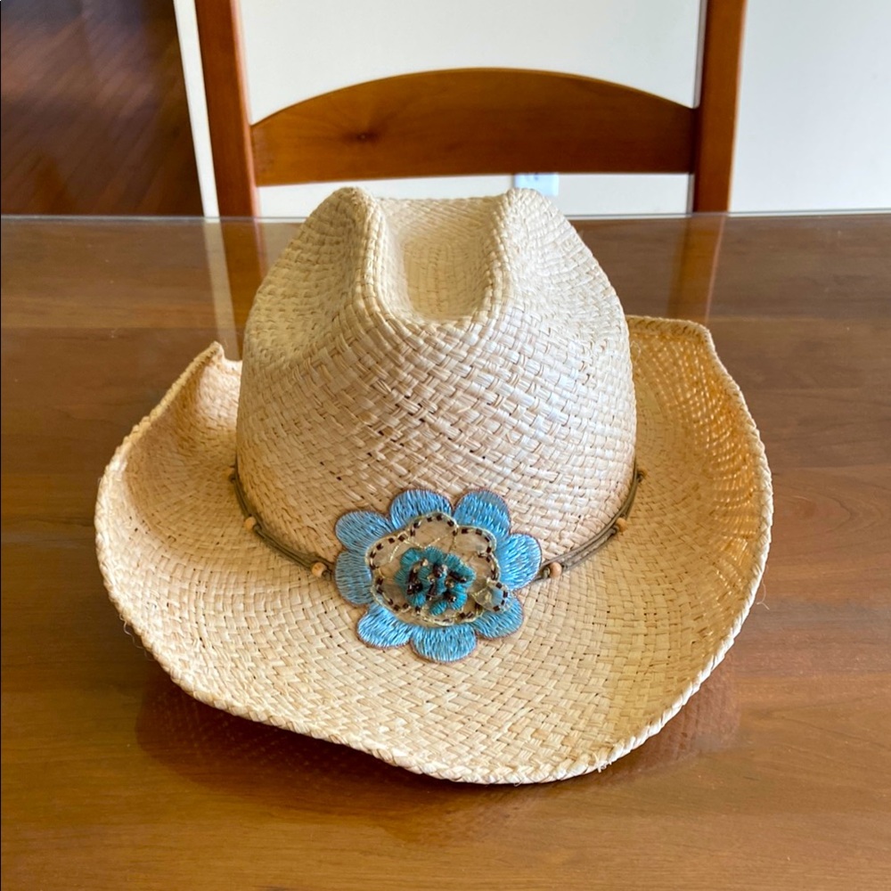 Coldwater Creek Straw Cowboy Hat with Turquoise Flower Accent. Brand new!!!!!